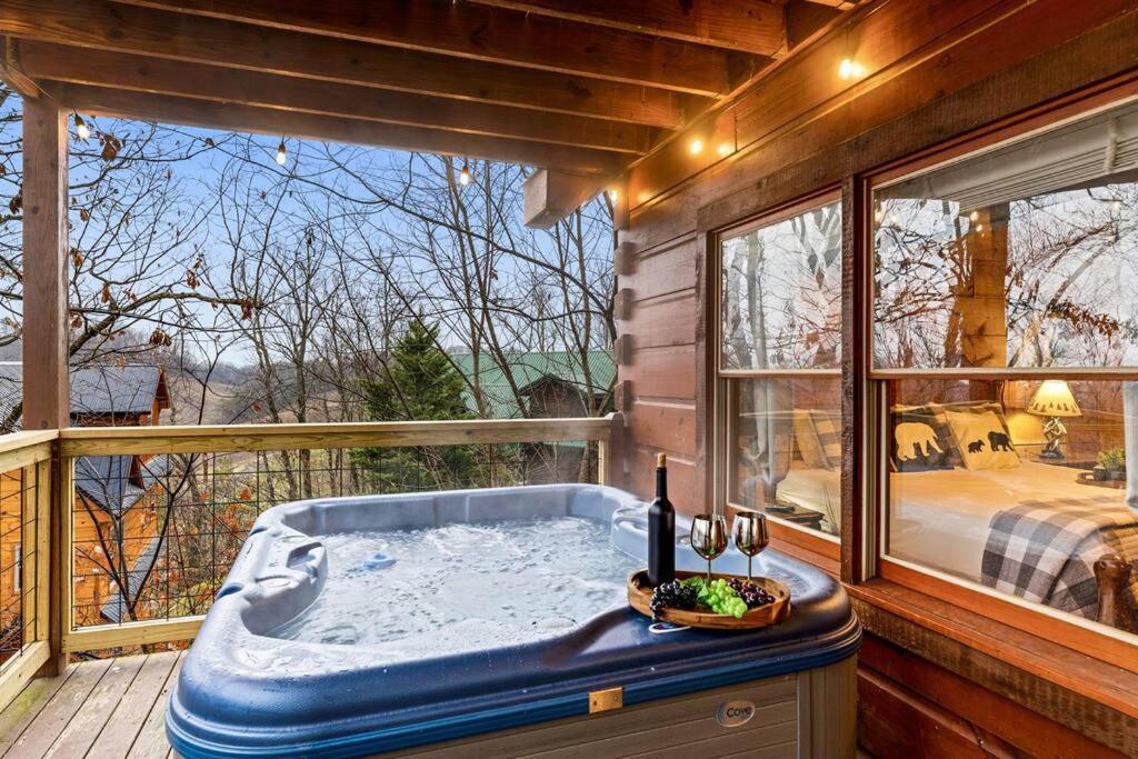 A Moment Inn Time Pigeon Forge Exterior foto